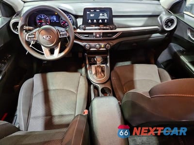 Zdjęcie 8 z 12 samochodu: 2020 KIA FORTE LXS VIN:3KPF24AD7LE148249 - miniatura