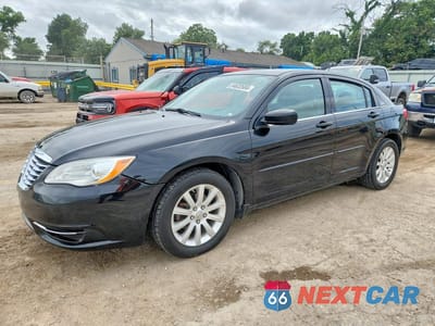2014 CHRYSLER 200 TOURING 1C3CCBBG6EN237455 - główne zdjęcie licytacji z USA - miniatura