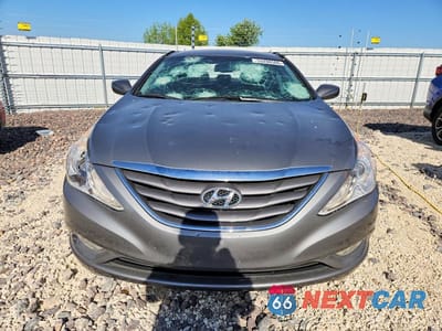 Piąte zdjęcie samochodu w środku: 2013 HYUNDAI SONATA GLS VIN:5NPEB4AC9DH754622 - miniatura