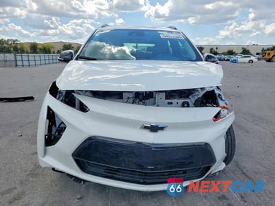 Piąte zdjęcie samochodu w środku: 2023 CHEVROLET BOLT EUV LT VIN:1G1FY6S01P4176683 - miniatura