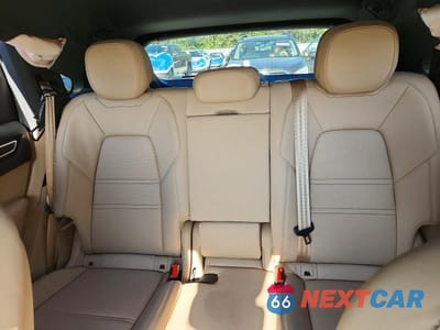 Zdjęcie 10 z 13 samochodu: 2023 PORSCHE CAYENNE BASE VIN:WP1AA2AY2PDA02089 - miniatura
