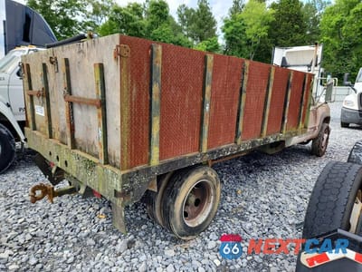 Trzecie zdjęcie samochodu z tyłu: 2000 GMC SIERRA C3500 HEAVY DUTY VIN:1GDKC34J7YF498271 - miniatura