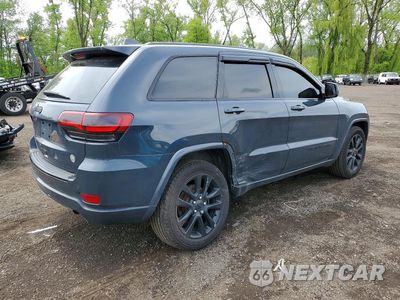 Trzecie zdjęcie samochodu z tyłu: 2017 JEEP GRAND CHEROKEE LAREDO VIN:1C4RJFAG8HC885982 - miniatura