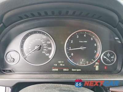 Zdjęcie 9 z 13 samochodu: 2017 BMW X5 XDRIVE50I VIN:5UXKR6C35H0U13565 - miniatura