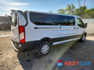 Trzecie zdjęcie samochodu z tyłu: 2023 FORD TRANSIT T-350 VIN:1FBAX2Y89PKA63249 - miniatura