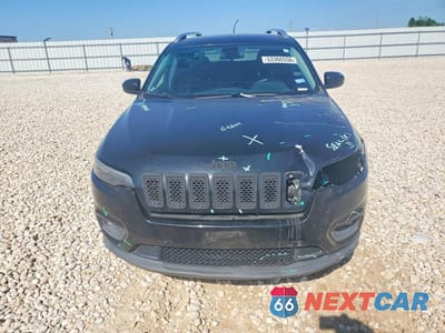 Piąte zdjęcie samochodu w środku: 2019 JEEP CHEROKEE LATITUDE VIN:1C4PJLCB9KD221523 - miniatura