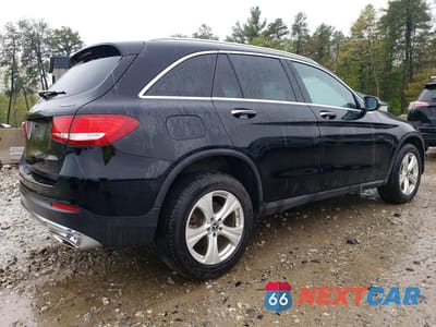 Trzecie zdjęcie samochodu z tyłu: 2018 MERCEDES-BENZ GLC 300 4MATIC VIN:WDC0G4KB4JV032174 - miniatura