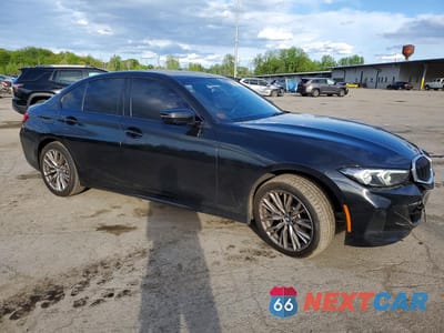 Czwarte zdjęcie samochodu z boku: 2023 BMW 330XI VIN:3MW89FF0XP8D02833 - miniatura