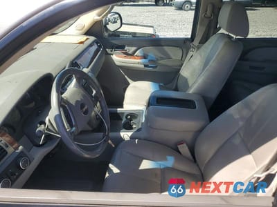 Zdjęcie 7 z 13 samochodu: 2007 GMC SIERRA K2500 HEAVY DUTY VIN:1GTHK23677F532863 - miniatura