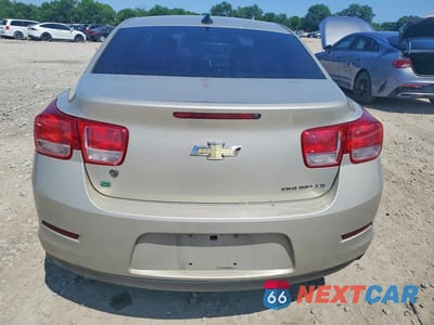Zdjęcie 6 z 12 samochodu: 2015 CHEVROLET MALIBU LS VIN:1G11A5SL0FF325672 - miniatura
