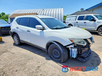 Czwarte zdjęcie samochodu z boku: 2016 NISSAN ROGUE S VIN:5N1AT2MV0GC848011 - miniatura