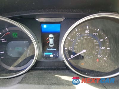 Zdjęcie 9 z 12 samochodu: 2013 HYUNDAI SONATA HYBRID VIN:KMHEC4A41DA099283 - miniatura