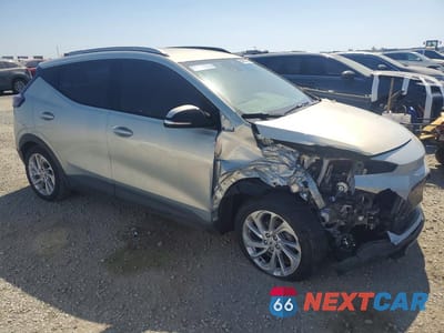 Czwarte zdjęcie samochodu z boku: 2022 CHEVROLET BOLT EUV LT VIN:1G1FY6S0XN4107293 - miniatura