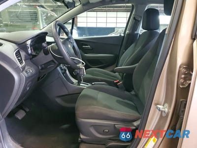 Zdjęcie 7 z 13 samochodu: 2018 CHEVROLET TRAX LS VIN:3GNCJNSB7JL173497 - miniatura