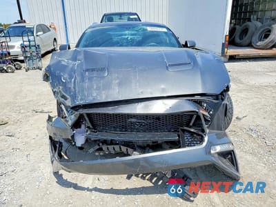 Piąte zdjęcie samochodu w środku: 2020 FORD MUSTANG GT VIN:1FA6P8CF9L5149539 - miniatura
