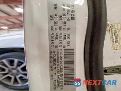 Zdjęcie 13 z 13 samochodu: 2017 JEEP COMPASS LATITUDE VIN:1C4NJDEB6HD190217 - miniatura