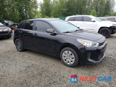 Czwarte zdjęcie samochodu z boku: 2018 KIA RIO 5-DOOR LX VIN:3KPA25ABXJE095641 - miniatura