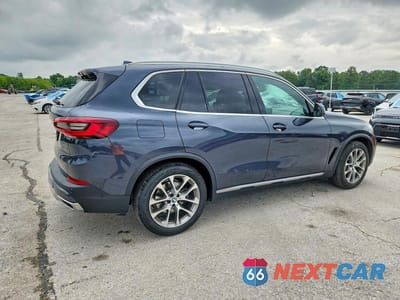 Trzecie zdjęcie samochodu z tyłu: 2021 BMW X5 XDRIVE40I VIN:5UXCR6C05M9F55448 - miniatura
