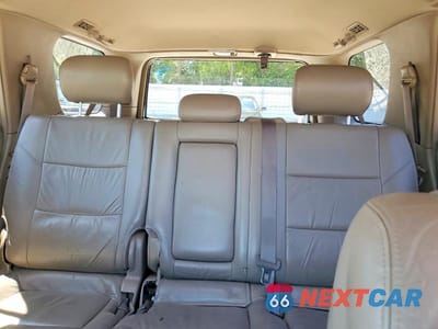 Zdjęcie 10 z 13 samochodu: 2004 TOYOTA SEQUOIA LIMITED VIN:5TDBT48A44S207076 - miniatura