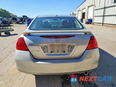 Zdjęcie 6 z 12 samochodu: 2006 HONDA ACCORD EX VIN:1HGCM56806A076558 - miniatura