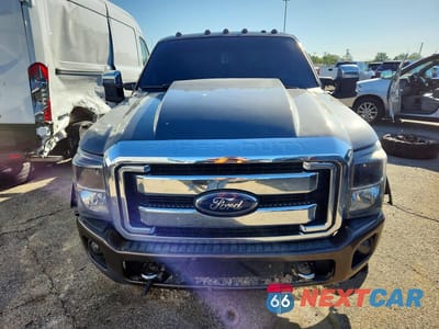 Piąte zdjęcie samochodu w środku: 2016 FORD F350 SUPER DUTY VIN:1FT8W3DT1GEA11111 - miniatura