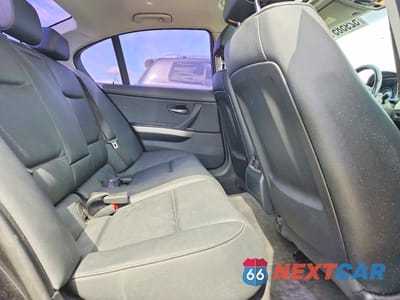 Zdjęcie 10 z 12 samochodu: 2011 BMW 323 I VIN:WBAPG7C55BA699923 - miniatura