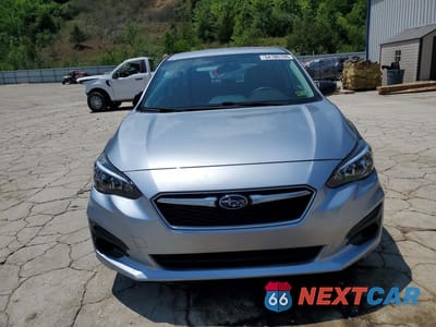 Piąte zdjęcie samochodu w środku: 2019 SUBARU IMPREZA VIN:4S3GTAB64K3744313 - miniatura