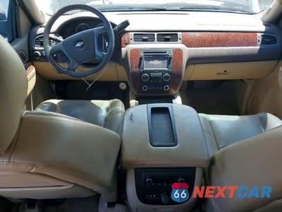 Zdjęcie 8 z 12 samochodu: 2014 CHEVROLET SILVERADO K2500 HEAVY DUTY LTZ VIN:1GC1KYE83EF182390 - miniatura