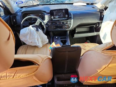 Zdjęcie 8 z 13 samochodu: 2024 NISSAN PATHFINDER S VIN:5N1DR3AA7RC250584 - miniatura