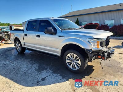 Czwarte zdjęcie samochodu z boku: 2018 FORD F150 SUPERCREW VIN:1FTEW1CPXJFE64477 - miniatura