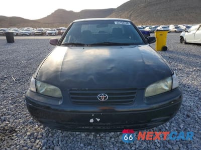 Piąte zdjęcie samochodu w środku: 1998 TOYOTA CAMRY LE VIN:JT2BG22K2W0110743 - miniatura