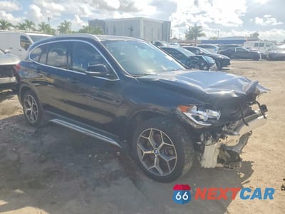 Czwarte zdjęcie samochodu z boku: 2018 BMW X1 XDRIVE28I VIN:WBXHT3C35J5L30404 - miniatura