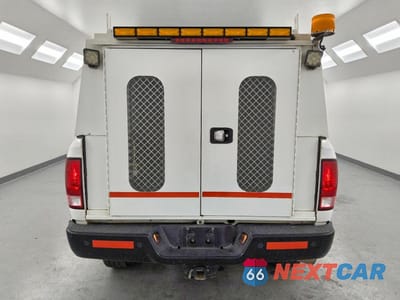 Zdjęcie 6 z 12 samochodu: 2017 RAM 2500 ST VIN:3C6UR5CJ8HG620117 - miniatura