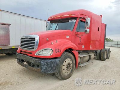 Drugie zdjęcie samochodu z przodu: 2004 FREIGHTLINER COLUMBIA 120 SEMI TRUCK VIN:1FUJA6AVX4PM22121 - miniatura