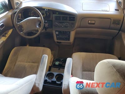 Zdjęcie 8 z 13 samochodu: 1998 TOYOTA SIENNA XLE VIN:4T3ZF13C2WU005254 - miniatura