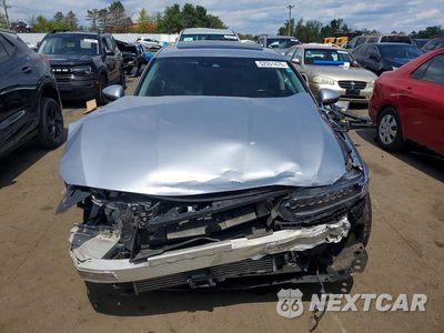 Piąte zdjęcie samochodu w środku: 2018 HONDA ACCORD TOURING VIN:1HGCV1F99JA072449 - miniatura