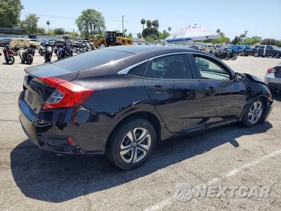 Piąte zdjęcie samochodu w środku: 2017 HONDA CIVIC LX VIN:19XFC2F57HE022967 - miniatura