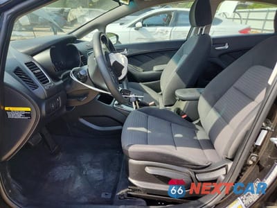 Zdjęcie 7 z 12 samochodu: 2017 KIA FORTE LX VIN:3KPFL4A77HE045363 - miniatura