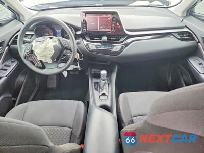Zdjęcie 8 z 13 samochodu: 2020 TOYOTA C-HR LE VIN:JTNKHMBX4L1091996 - miniatura
