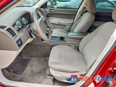 Zdjęcie 7 z 12 samochodu: 2008 CHRYSLER 300 LX VIN:2C3KA43R58H219846 - miniatura