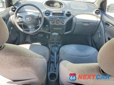 Zdjęcie 8 z 13 samochodu: 2005 TOYOTA ECHO BASE VIN:JTDBT123350369424 - miniatura