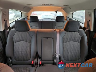 Zdjęcie 10 z 13 samochodu: 2010 CHEVROLET TRAVERSE VIN:1GNLRFED5AS110511 - miniatura