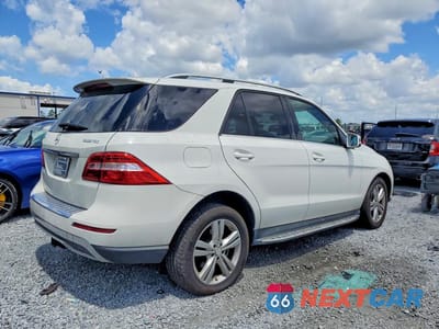 Trzecie zdjęcie samochodu z tyłu: 2014 MERCEDES-BENZ ML 350 BLUETEC VIN:4JGDA2EB2EA332779 - miniatura