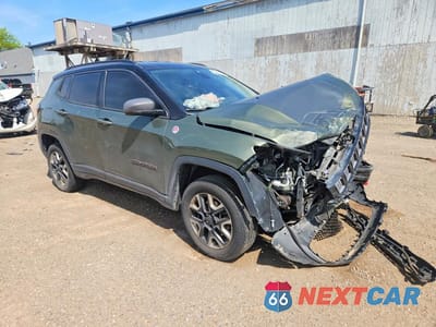 Czwarte zdjęcie samochodu z boku: 2018 JEEP COMPASS TRAILHAWK VIN:3C4NJDDB4JT373648 - miniatura