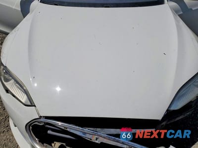 Zdjęcie 12 z 13 samochodu: 2014 TESLA MODEL S VIN:5YJSA1S1XEFP28791 - miniatura