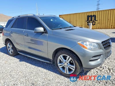 Czwarte zdjęcie samochodu z boku: 2014 MERCEDES-BENZ ML 350 VIN:4JGDA5JBXEA361647 - miniatura