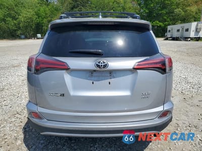Zdjęcie 6 z 13 samochodu: 2016 TOYOTA RAV4 XLE VIN:2T3RFREV6GW502113 - miniatura