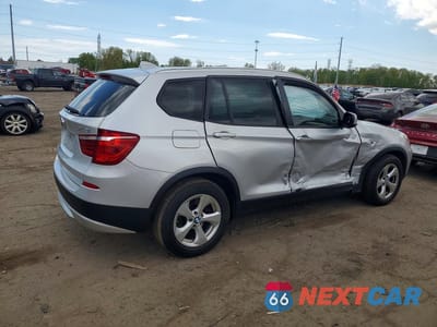 Trzecie zdjęcie samochodu z tyłu: 2011 BMW X3 XDRIVE28I VIN:5UXWX5C57BL715125 - miniatura