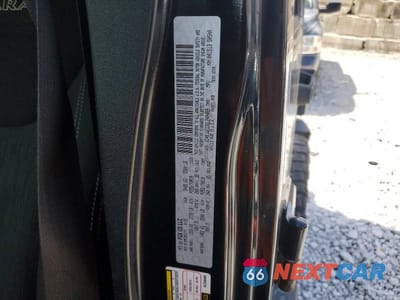 Zdjęcie 12 z 12 samochodu: 2016 JEEP WRANGLER UNLIMITED SAHARA VIN:1C4BJWEG3GL248489 - miniatura