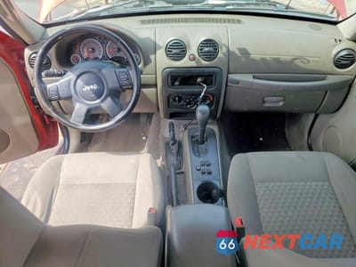Zdjęcie 8 z 13 samochodu: 2007 JEEP LIBERTY SPORT VIN:1J4GL48K17W694301 - miniatura